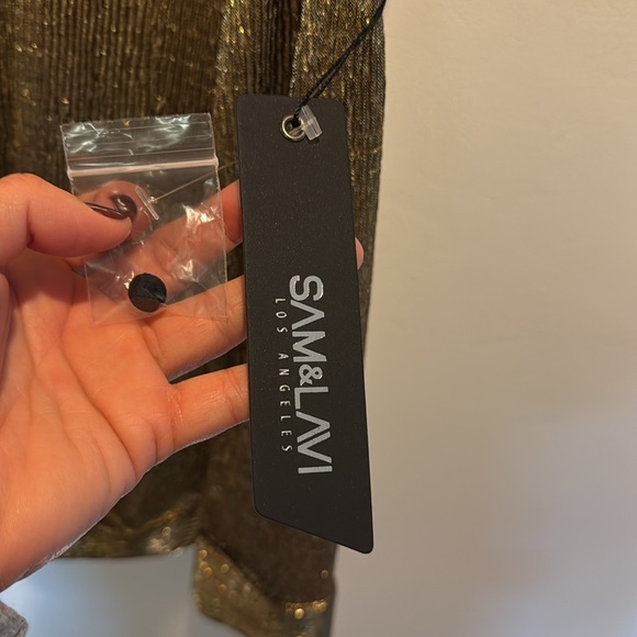 Sam & Lavi Wynter Blouse - Picture 5 of 6